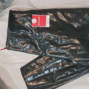 Spanx faux patent leather legging NWT